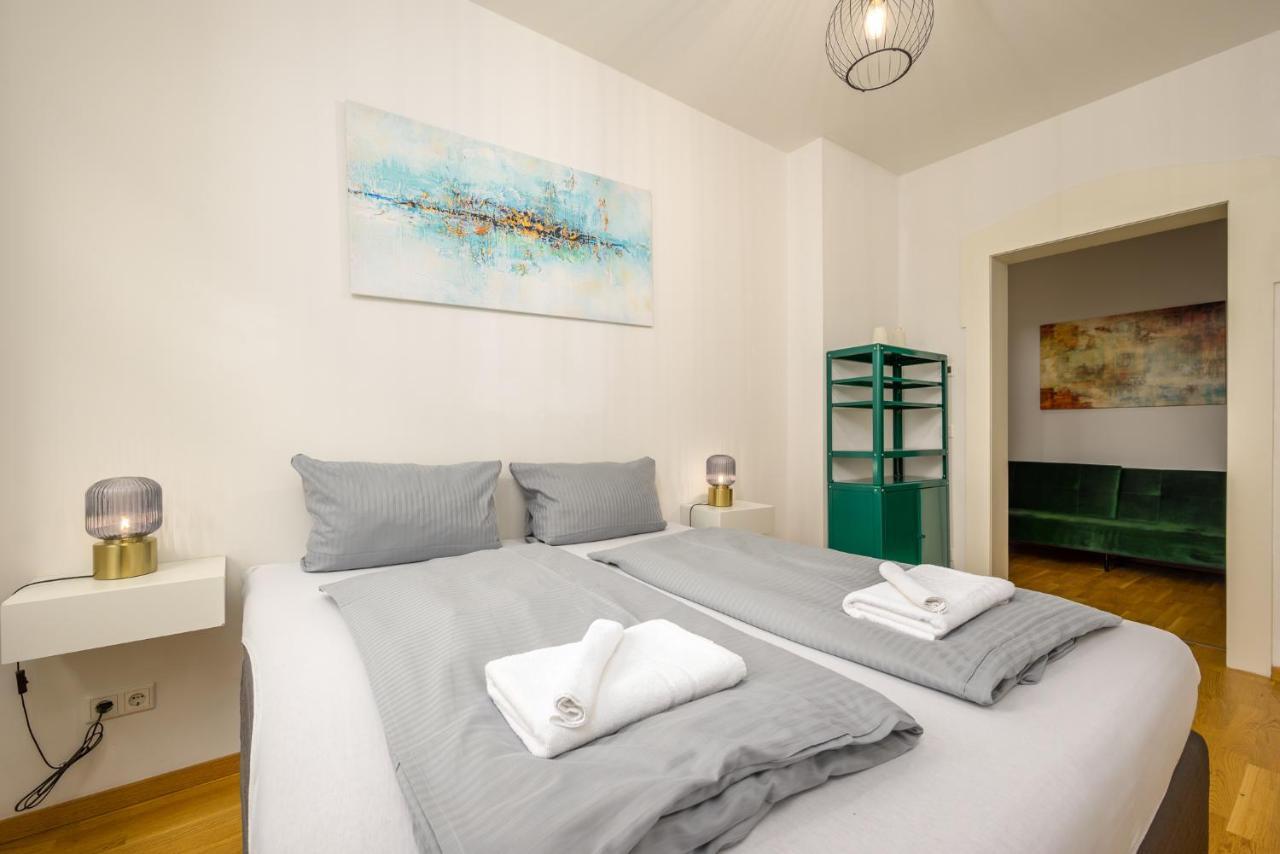 Arbio I Retro Apart Near Leipzig Hauptbahnhof מראה חיצוני תמונה