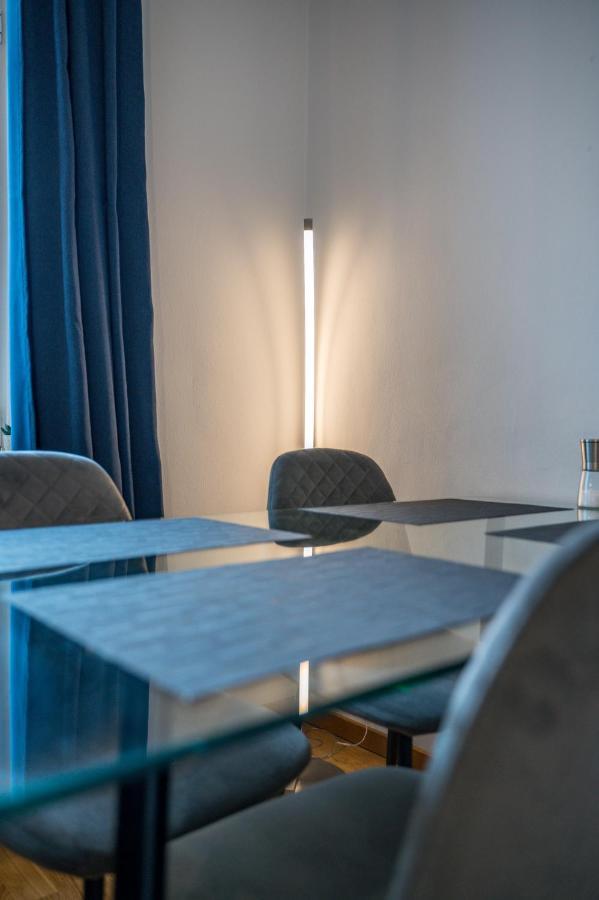Arbio I Retro Apart Near Leipzig Hauptbahnhof מראה חיצוני תמונה